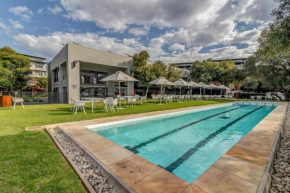 Fourways The William 4km to monte casino